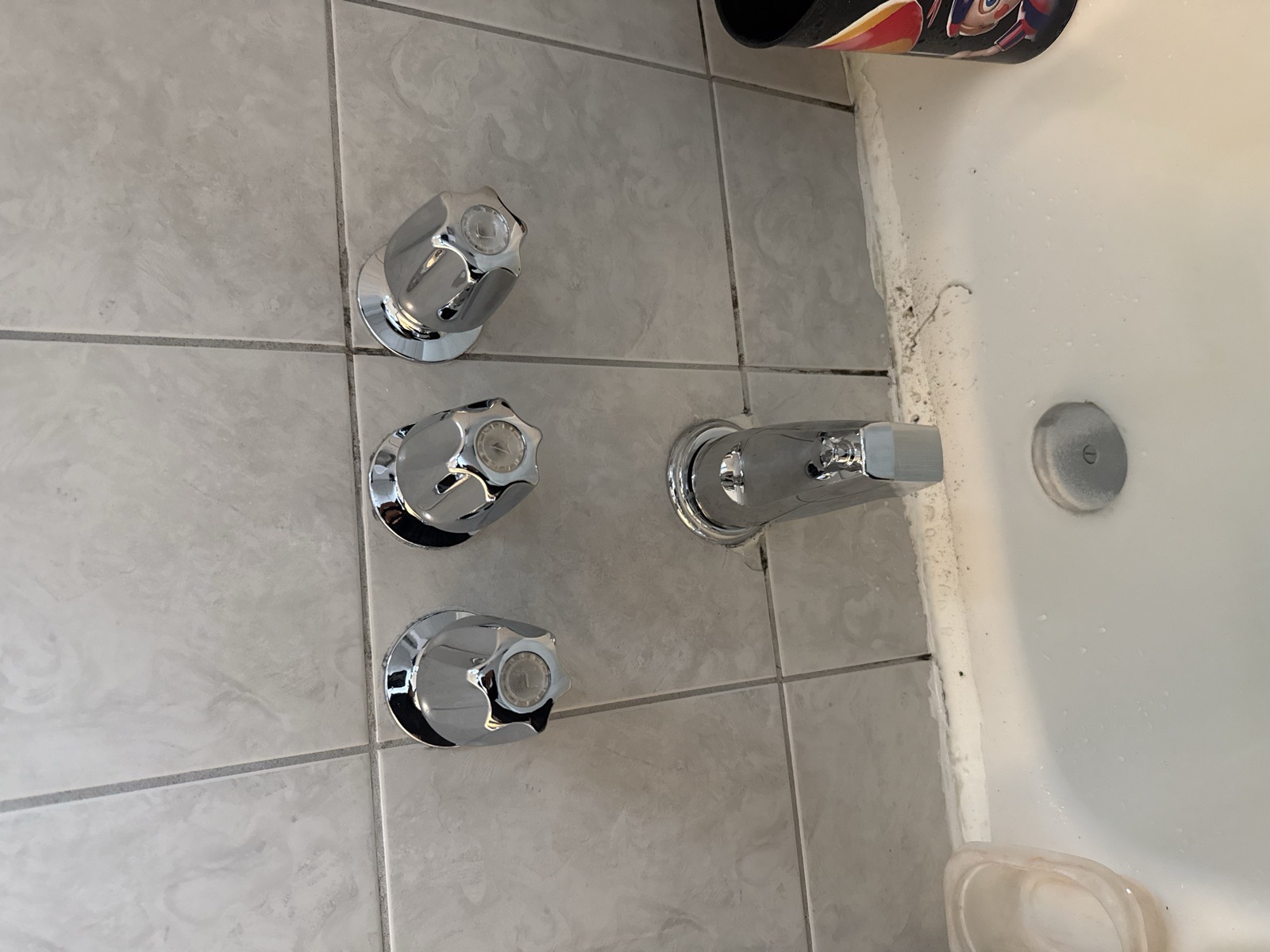 Finished bathtub valve installation